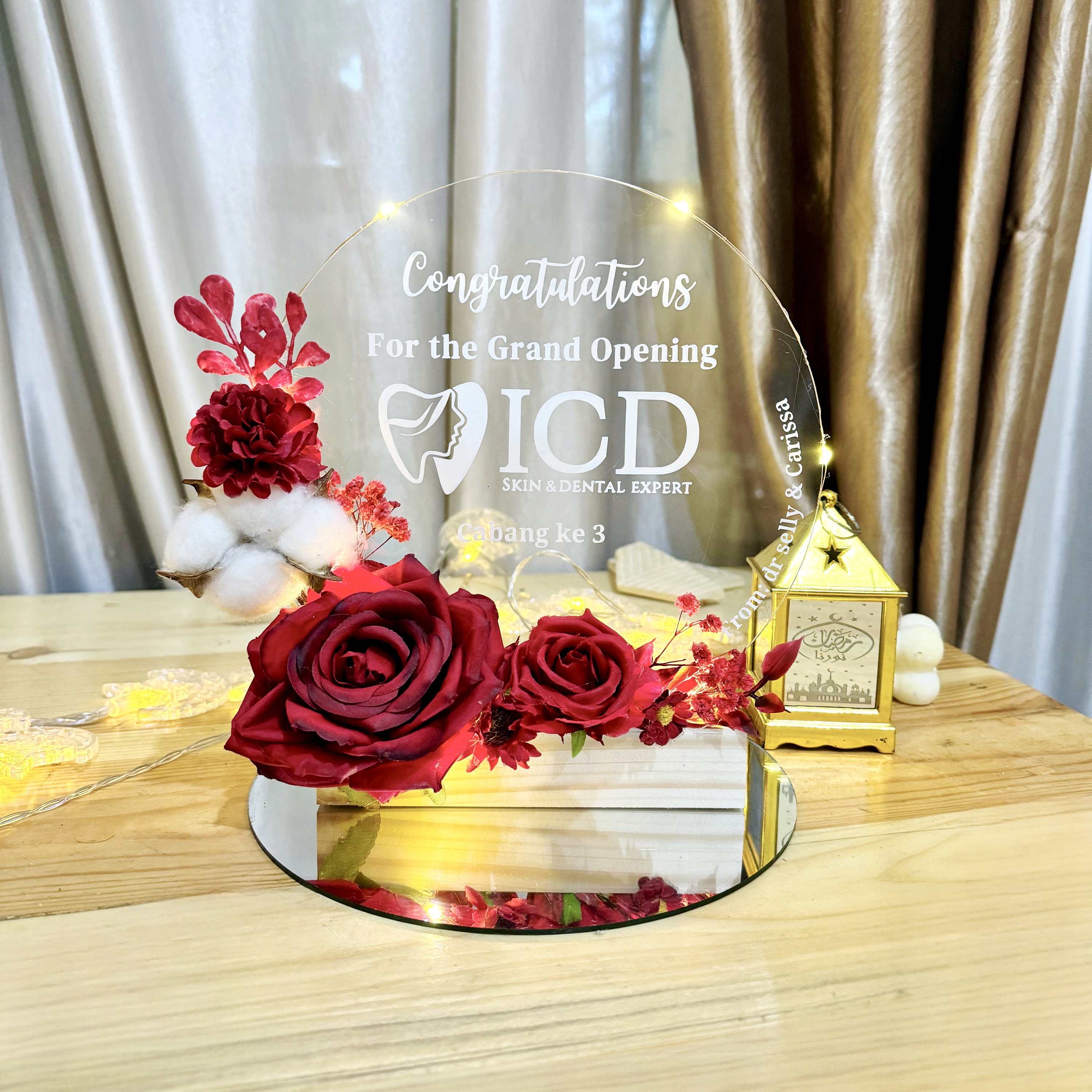 Roundi Acrylic Flowers Bening