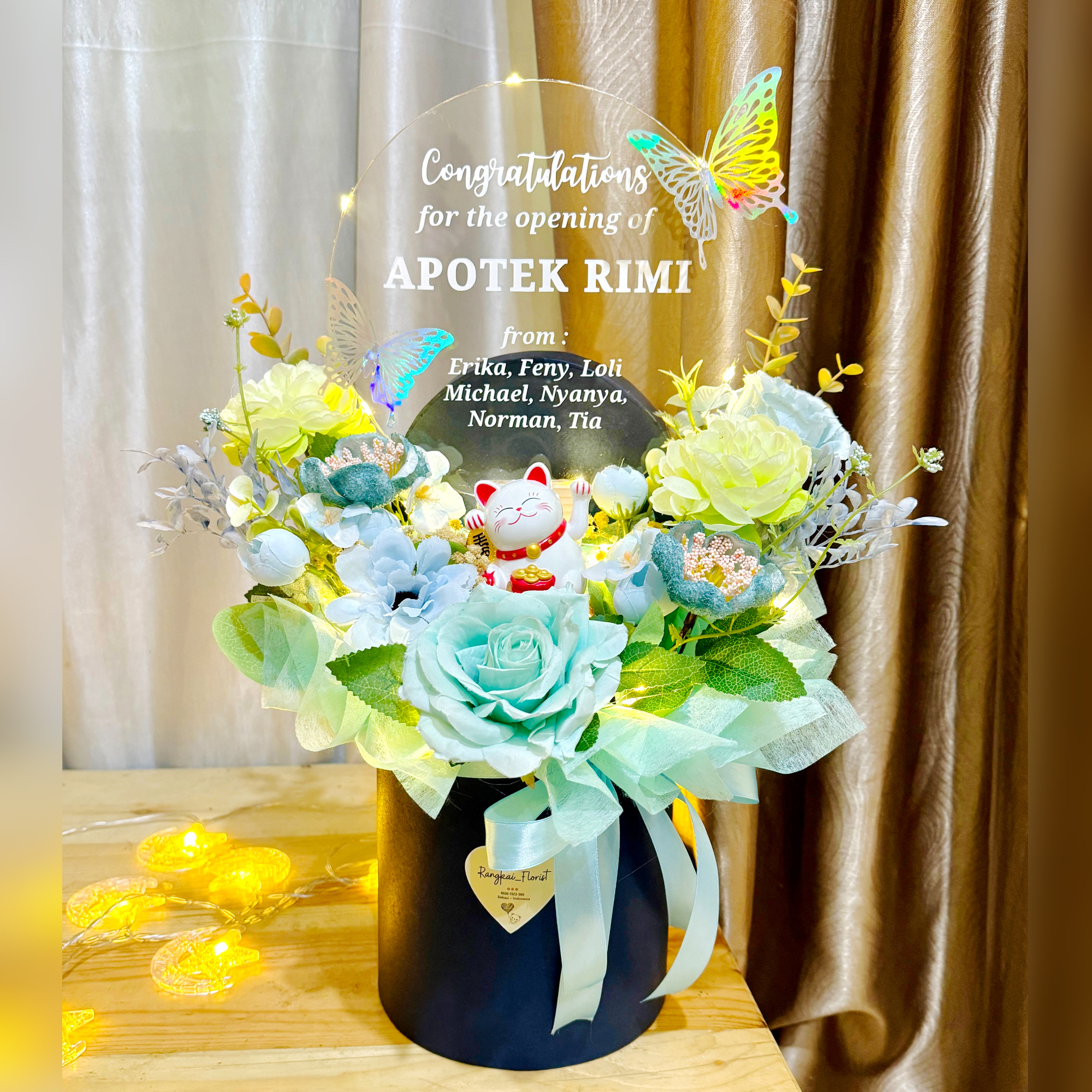 Bloombox Lucky Acrylic Medium