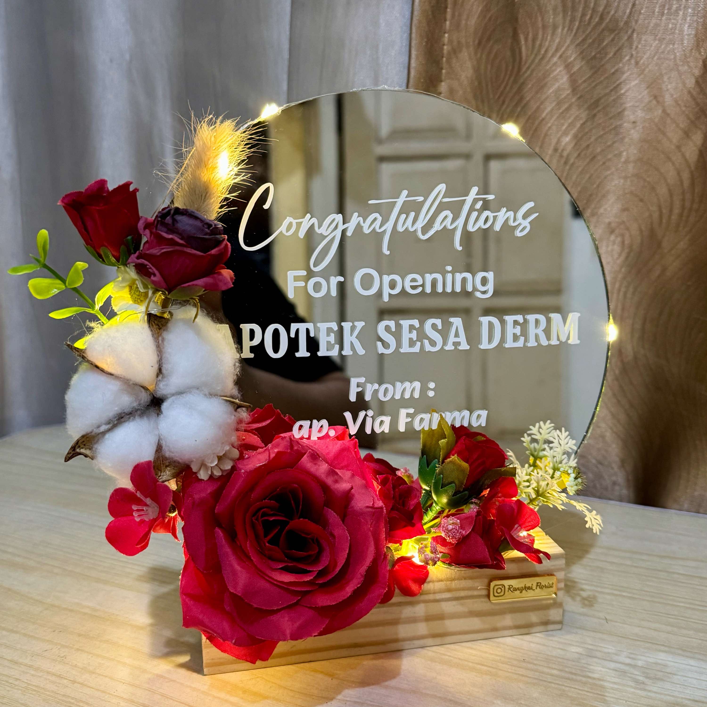 Mirror Roundy Flowers
