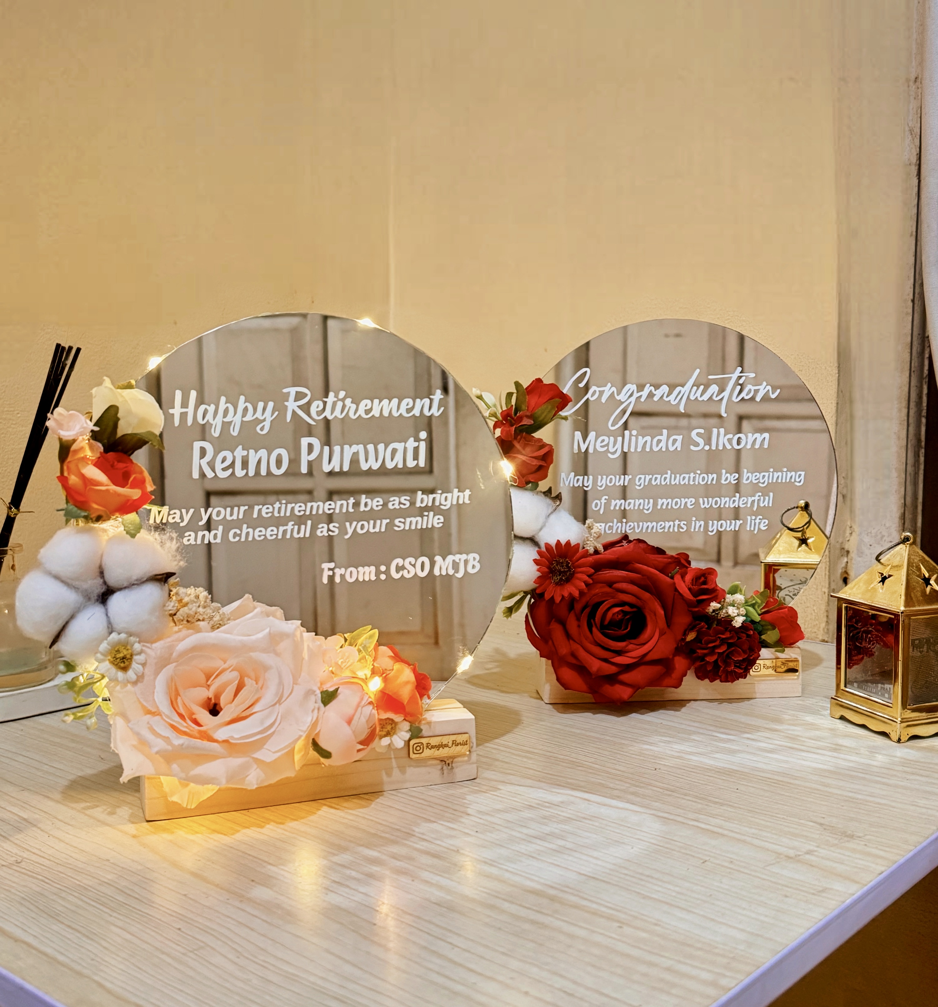 Pajangan Meja & Simpel Gift